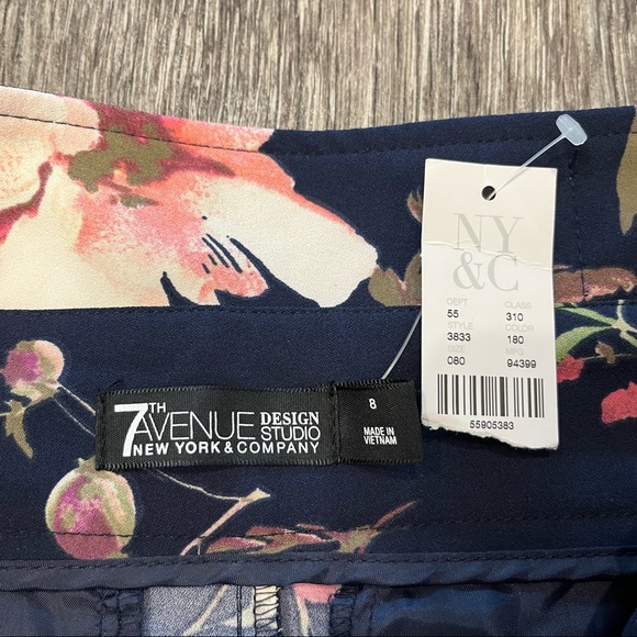 NWT New York & Company Colorful Floral Print High Waist Wide Leg Dress Pants 8 - Picture 5 of 12